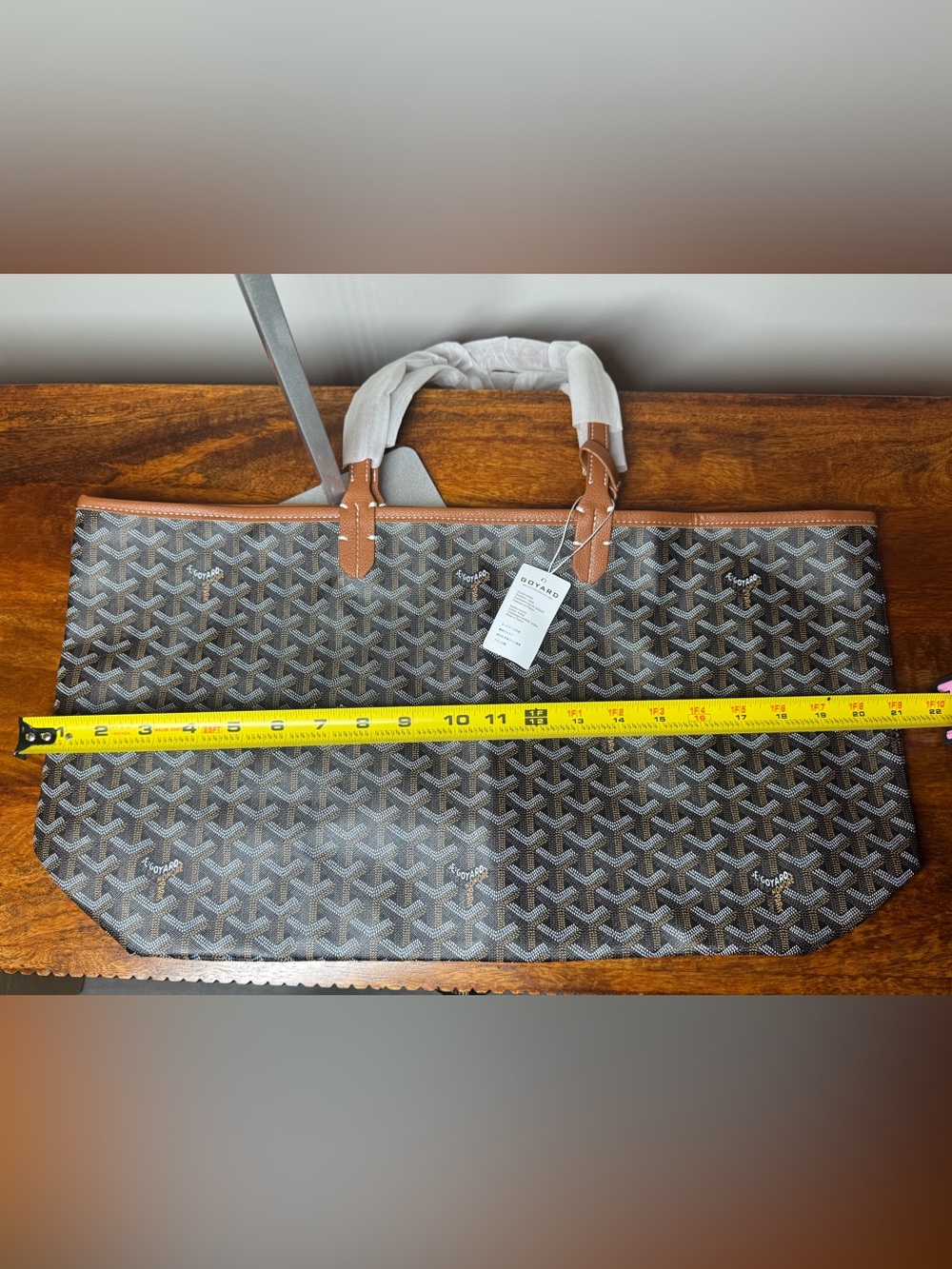 Brown Patterned Tote. No Brand.